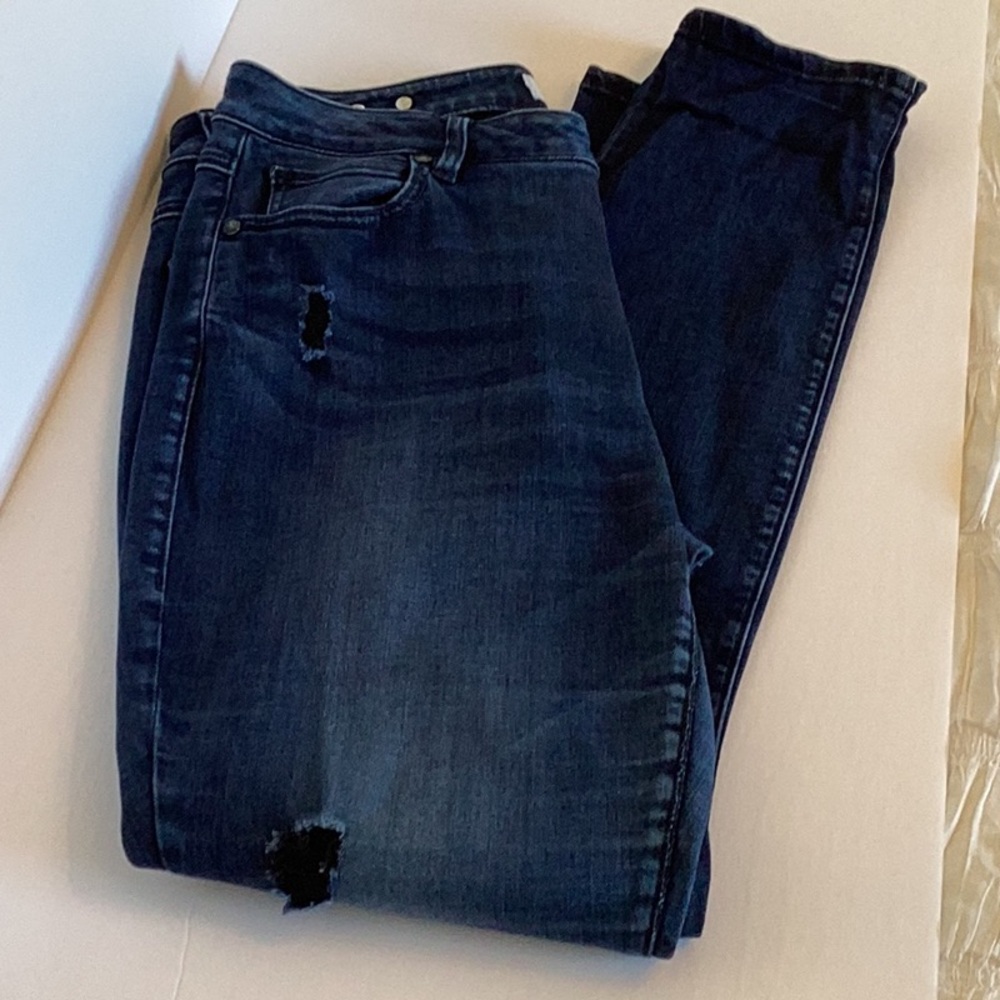 Cabi curvy skinny jean-12